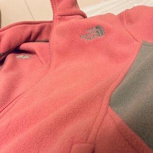 The North Face Fleece Jacket (pink)